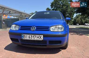 Хетчбек Volkswagen Golf 2002 в Полтаві