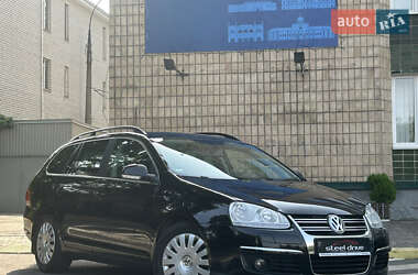 Універсал Volkswagen Golf 2007 в Миколаєві