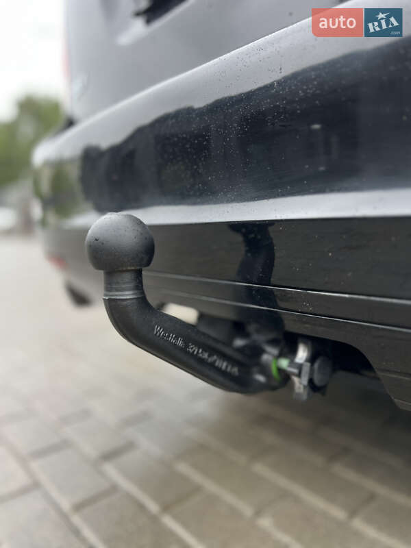 Универсал Volkswagen Golf 2011 в Ковеле