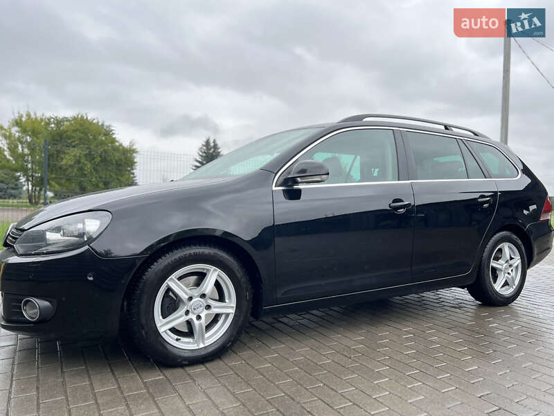 Универсал Volkswagen Golf 2011 в Ковеле