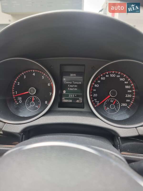 Хэтчбек Volkswagen Golf 2011 в Одессе