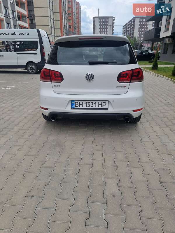 Хэтчбек Volkswagen Golf 2011 в Одессе