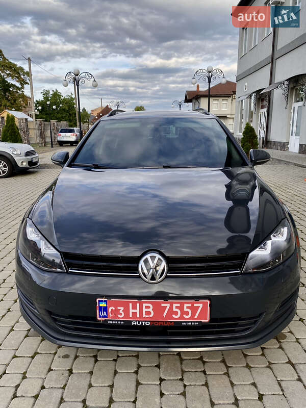 Универсал Volkswagen Golf 2014 в Мукачево