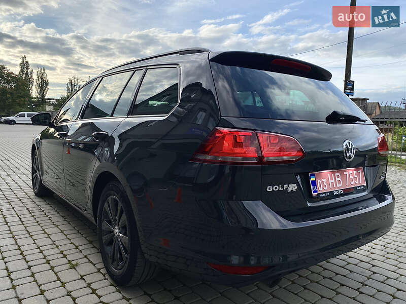 Универсал Volkswagen Golf 2014 в Мукачево