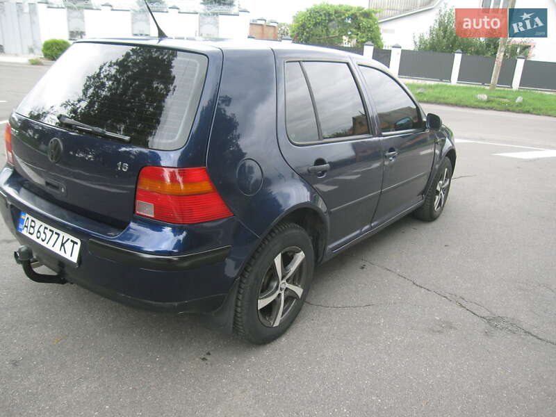 Хетчбек Volkswagen Golf 1999 в Вінниці