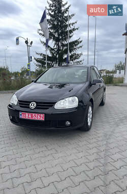 Хетчбек Volkswagen Golf 2006 в Вінниці