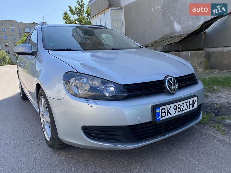 Volkswagen Golf 2010