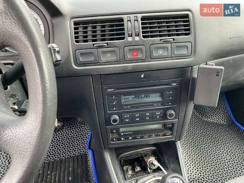 Універсал Volkswagen Golf 2006 в Вишгороді