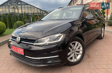 Универсал Volkswagen Golf 2019 в Стрые