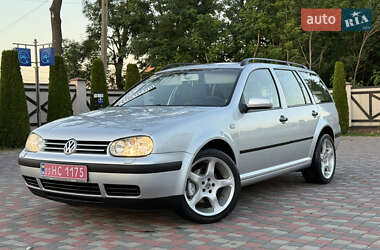 Универсал Volkswagen Golf 2004 в Черновцах