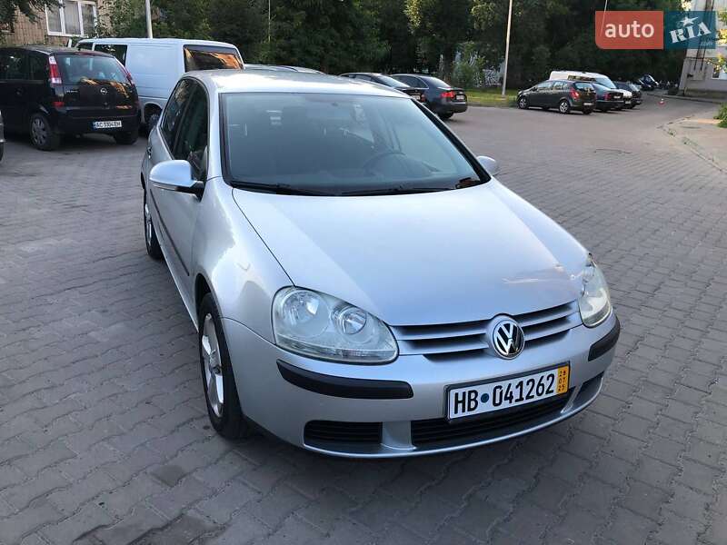 Volkswagen Golf 2005