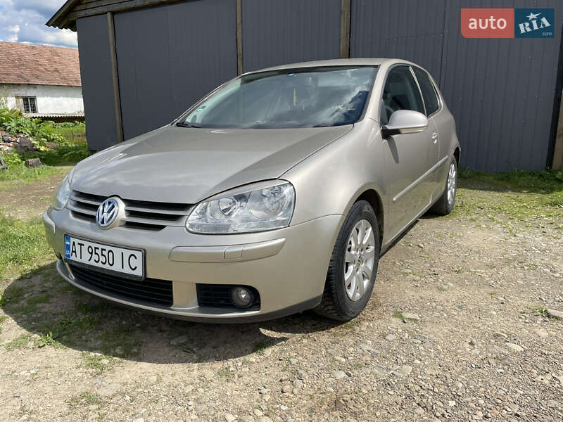 Volkswagen Golf 2005