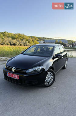 Хэтчбек Volkswagen Golf 2011 в Днепре