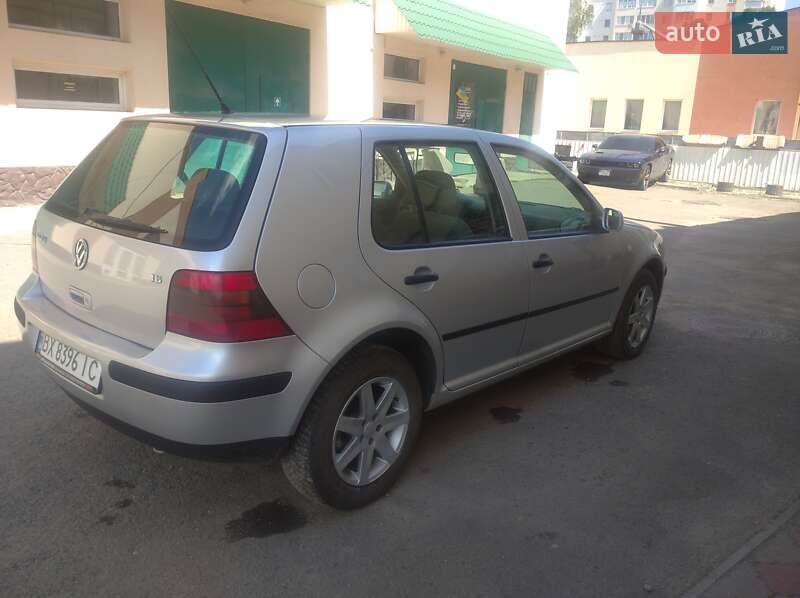 Хетчбек Volkswagen Golf 2002 в Кам'янець-Подільському