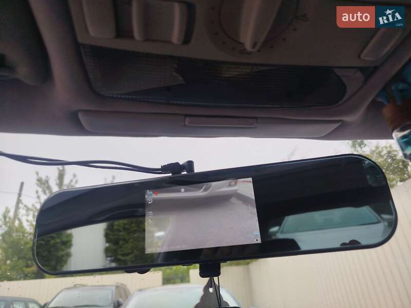 Хетчбек Volkswagen Golf 1999 в Києві