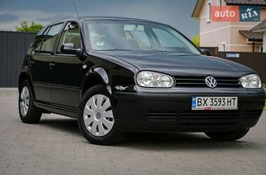 Хетчбек Volkswagen Golf 2003 в Хмельницькому