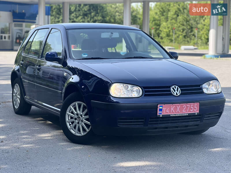 Volkswagen Golf 2001