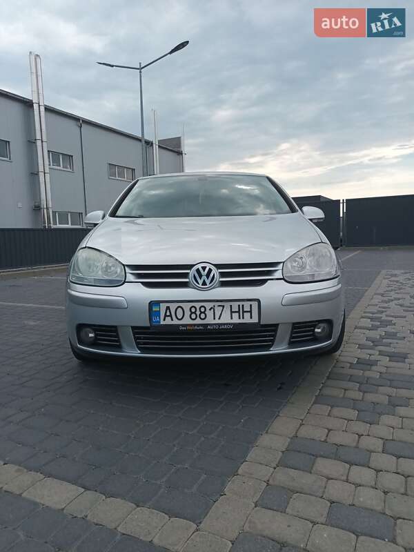 Volkswagen Golf 2005