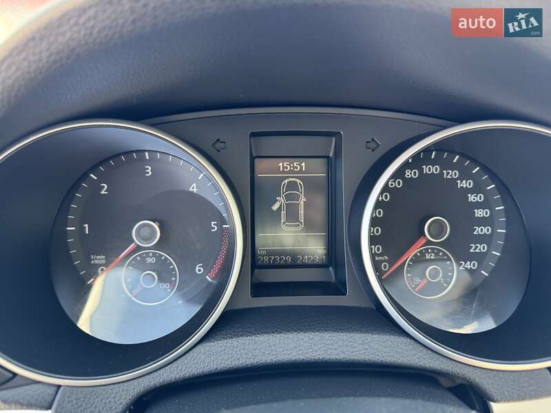 Volkswagen Golf 2010