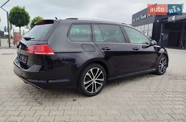 Универсал Volkswagen Golf 2014 в Черновцах