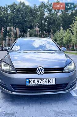 Універсал Volkswagen Golf 2015 в Києві