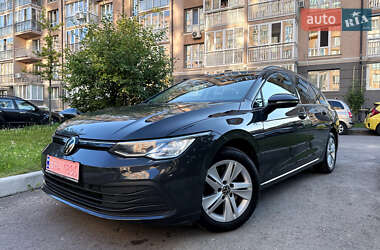 Універсал Volkswagen Golf 2021 в Києві