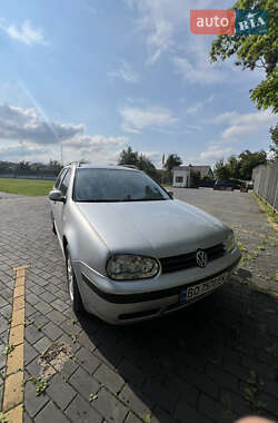 Універсал Volkswagen Golf 2005 в Вишнівці