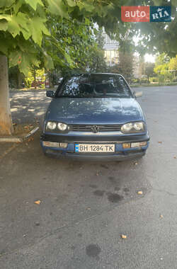 Кабриолет Volkswagen Golf 1994 в Великодолинском