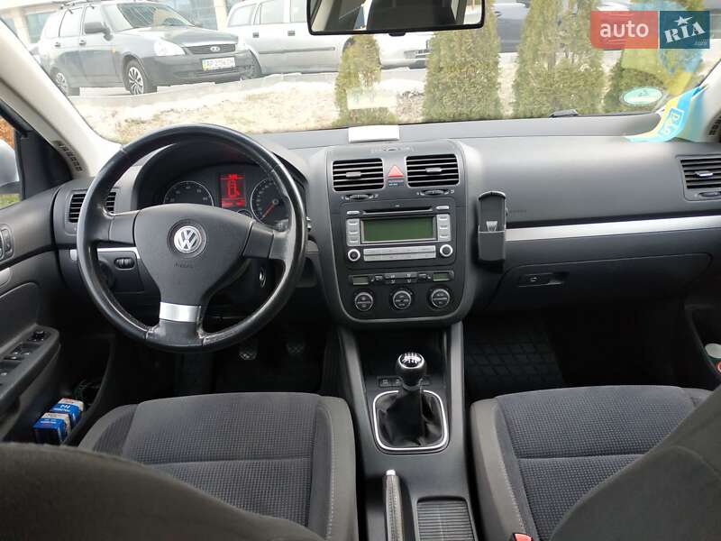 Універсал Volkswagen Golf 2008 в Дніпрі