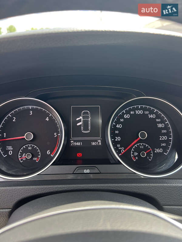 Універсал Volkswagen Golf 2017 в Самборі