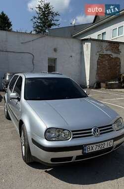 Хэтчбек Volkswagen Golf 2003 в Каменец-Подольском