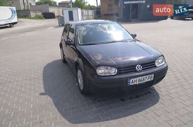 Хэтчбек Volkswagen Golf 1998 в Виннице