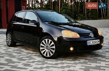 Хэтчбек Volkswagen Golf 2004 в Львове