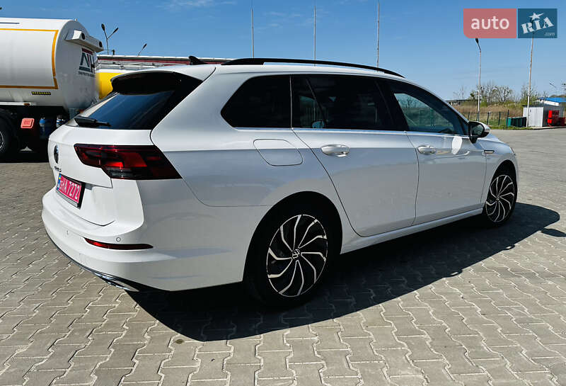 Універсал Volkswagen Golf 2021 в Луцьку