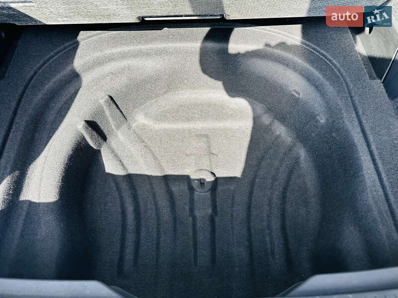 Універсал Volkswagen Golf 2021 в Луцьку