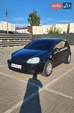 Хэтчбек Volkswagen Golf 2005 в Черкассах