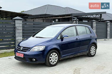 Хэтчбек Volkswagen Golf 2006 в Луцке