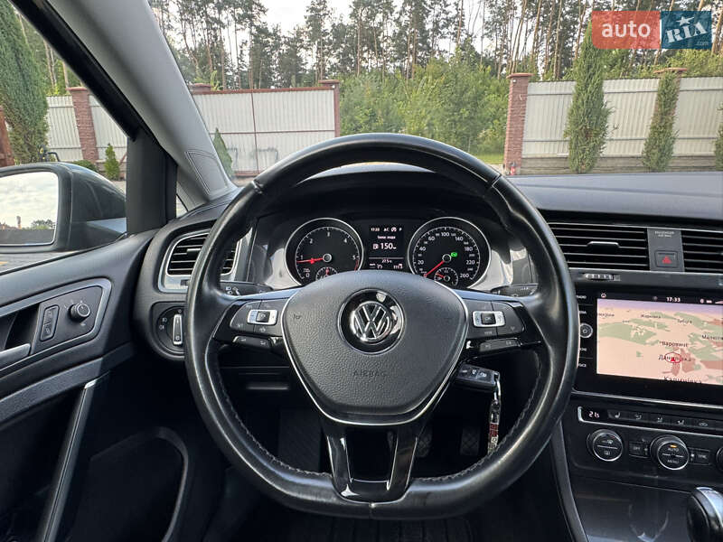 Універсал Volkswagen Golf 2018 в Києві