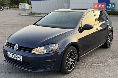 Хетчбек Volkswagen Golf 2015 в Дніпрі