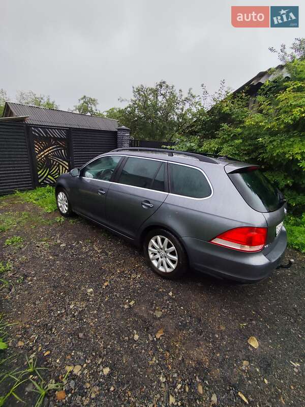 Универсал Volkswagen Golf 2008 в Рожнятове