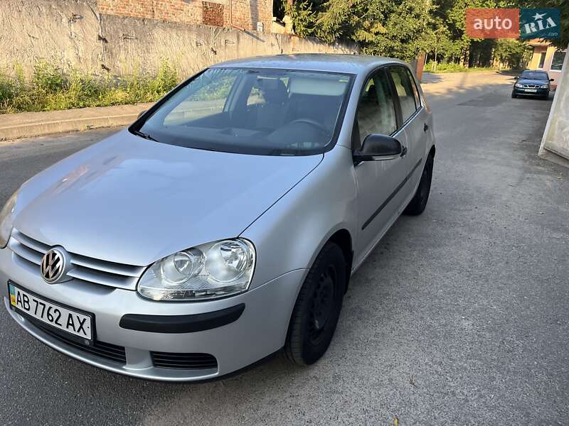 Хетчбек Volkswagen Golf 2008 в Вінниці