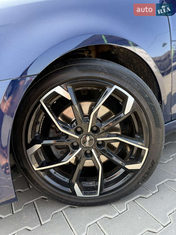 Універсал Volkswagen Golf 2010 в Кіцмані фото 27 Універсал Volkswagen Golf 2010 в Кіцмані