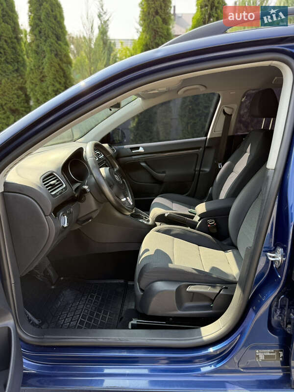 Універсал Volkswagen Golf 2010 в Кіцмані фото 34 Універсал Volkswagen Golf 2010 в Кіцмані