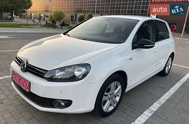 Хэтчбек Volkswagen Golf 2012 в Луцке