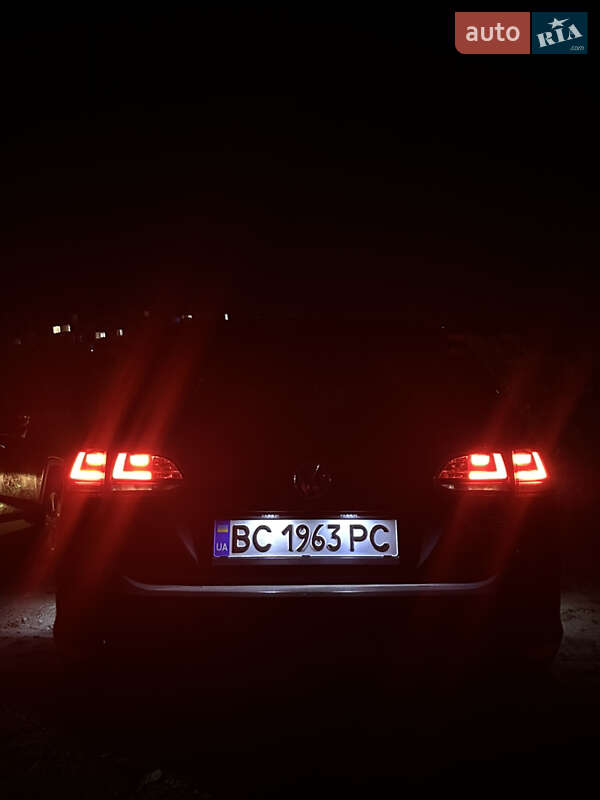 Універсал Volkswagen Golf 2015 в Львові