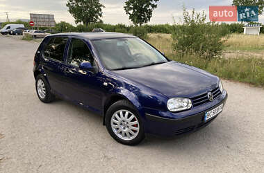 Хетчбек Volkswagen Golf 2003 в Тернополі