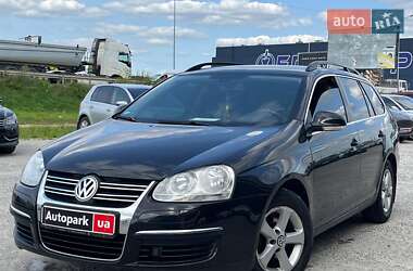 Універсал Volkswagen Golf 2009 в Львові