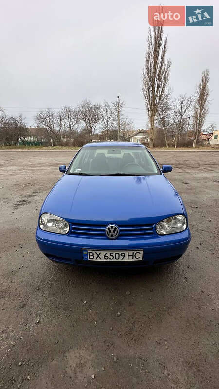 Хэтчбек Volkswagen Golf 2000 в Каменец-Подольском