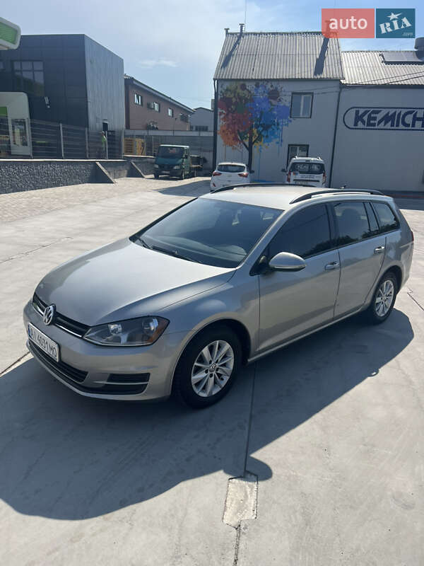 Універсал Volkswagen Golf 2017 в Білій Церкві