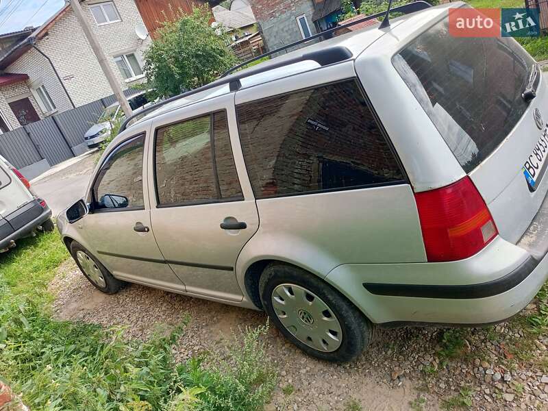 Універсал Volkswagen Golf 2000 в Турці